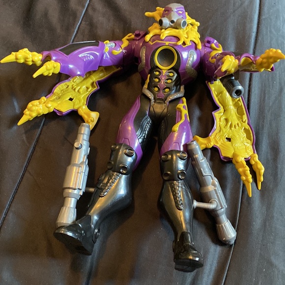 Max steel villain - Picture 2 of 3